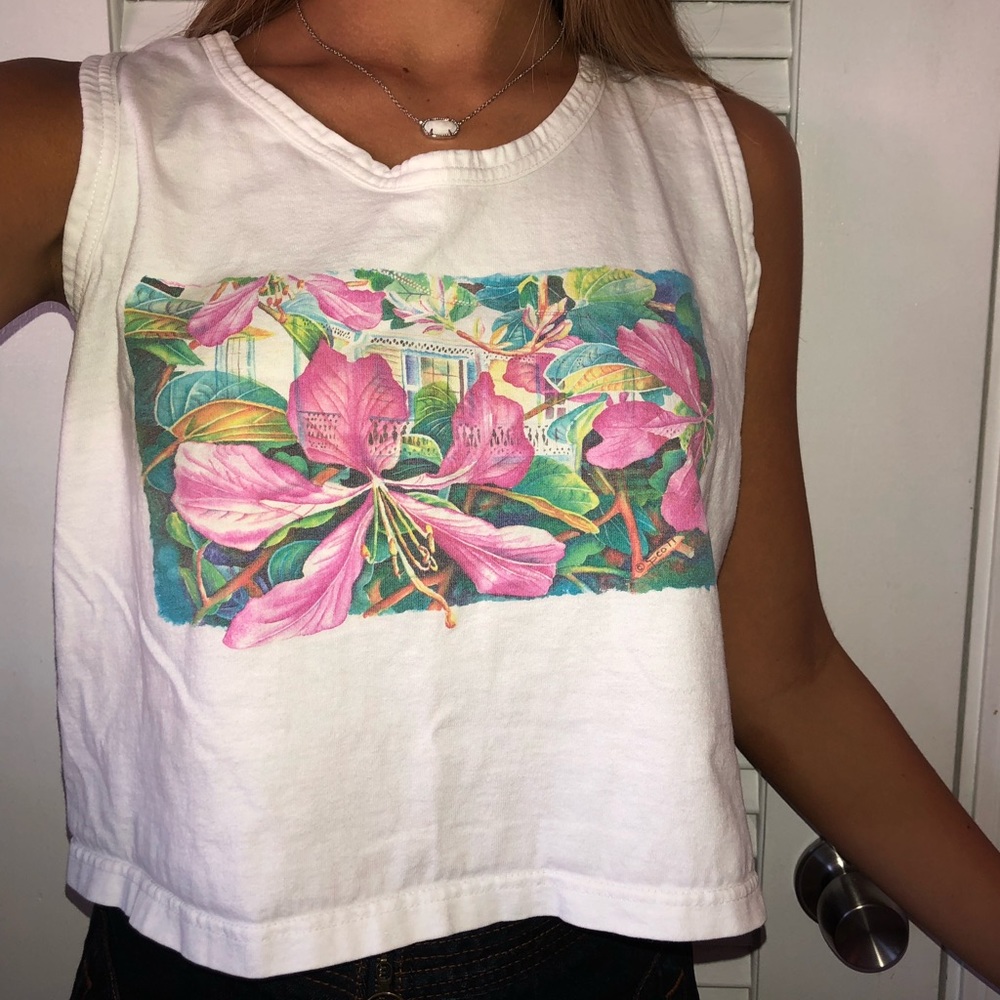 ⭐️Boho beach crop 🏖